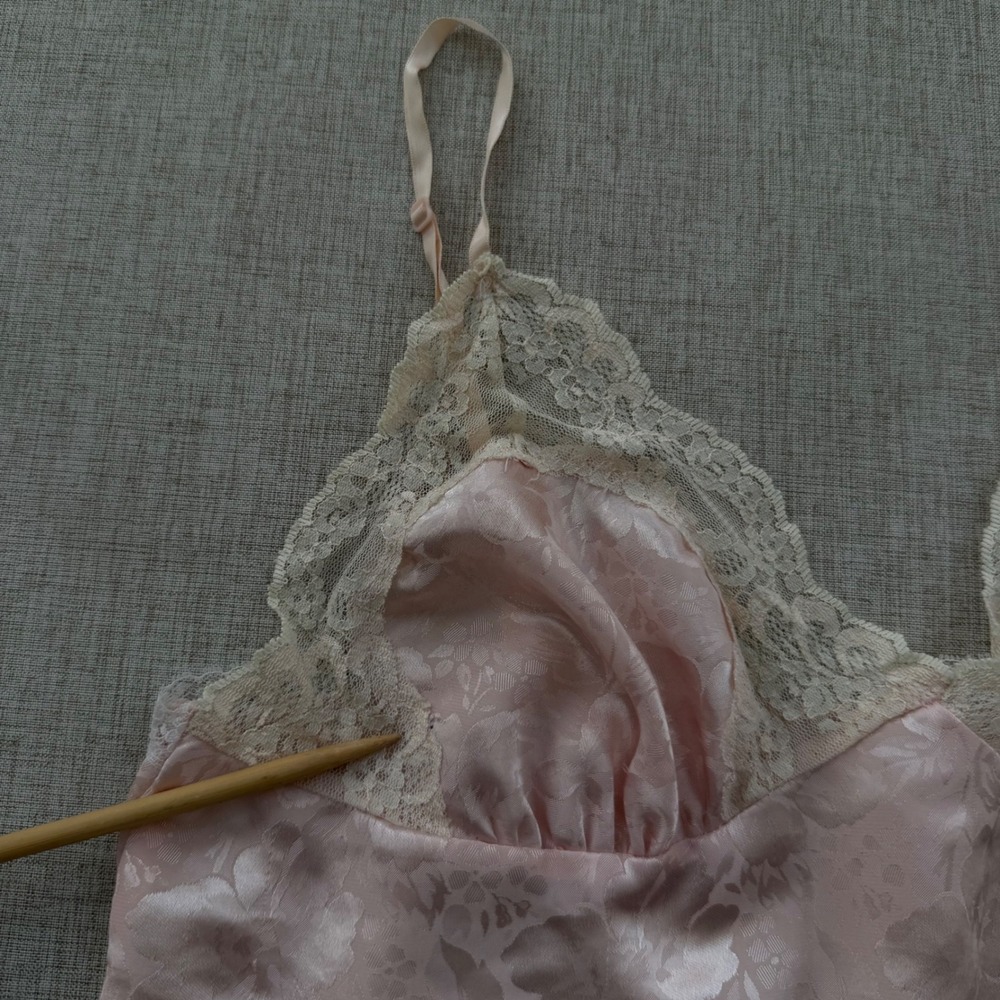 Vintage Pink Floral Jacquard Lace Trim Teddy Bodysuit Made in USA Medium - Picture 4 of 7